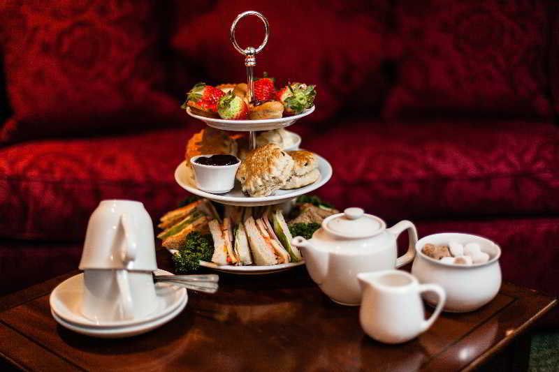 The Academy - Small Luxury Hotels Of The World London Luaran gambar Afternoon tea at the Ritz